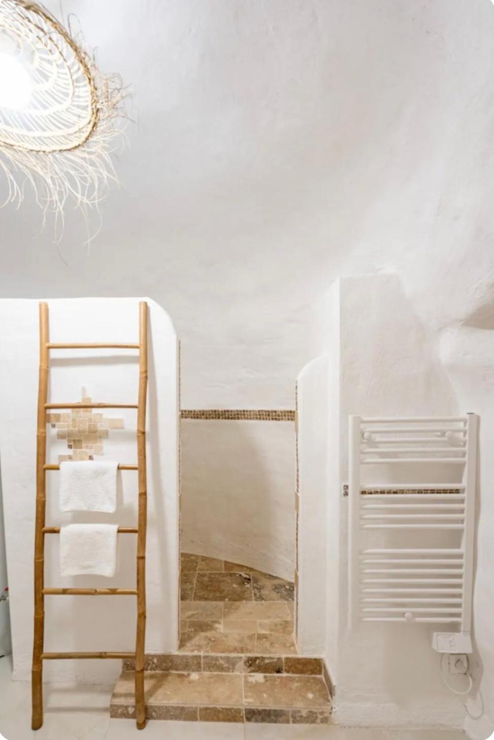 Le Temple D'Aphrodite, Appartement Avec Spa Vienne  Luaran gambar