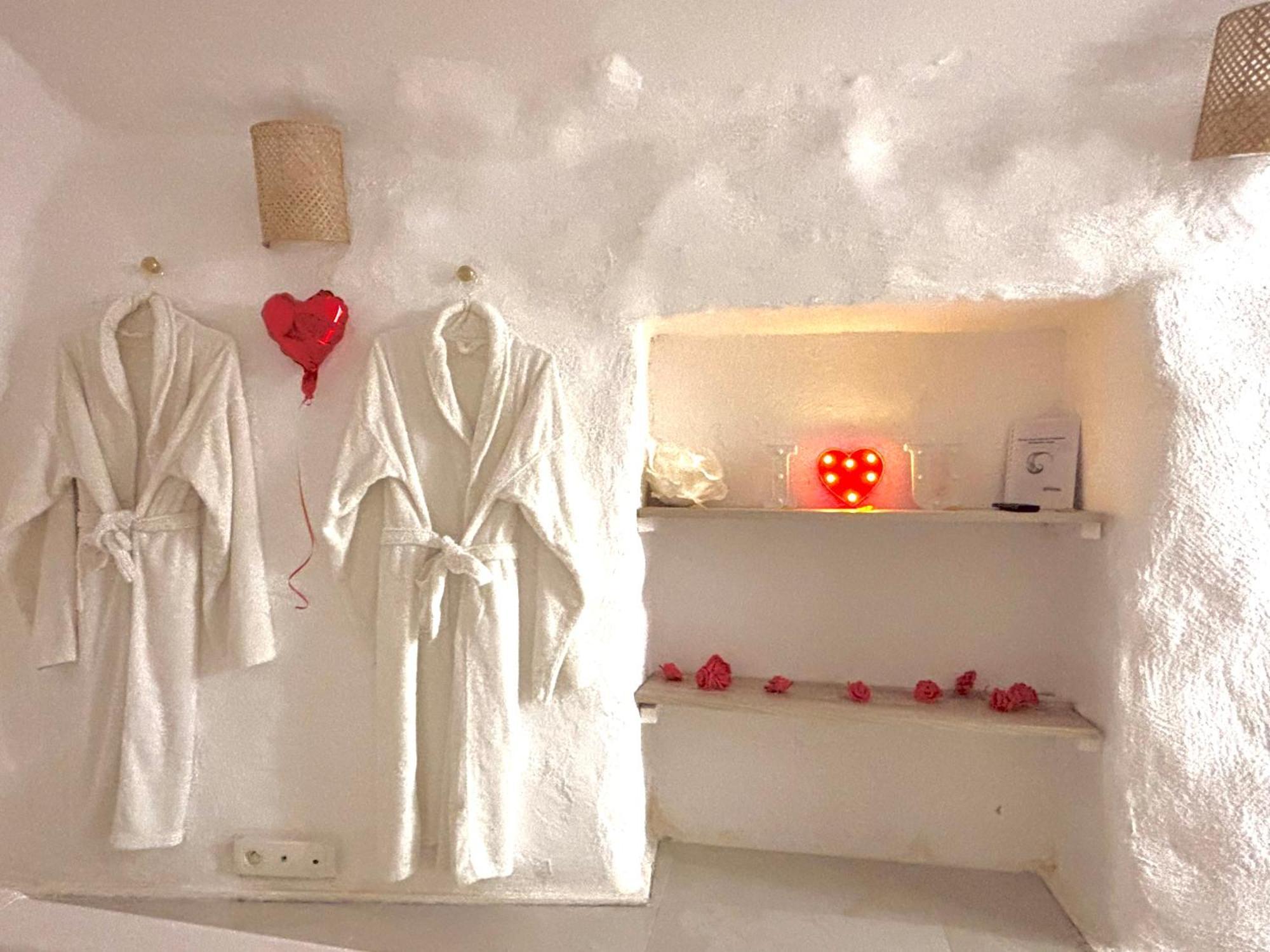 Le Temple D'Aphrodite, Appartement Avec Spa Vienne  Luaran gambar